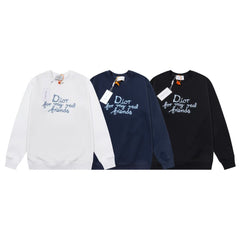 New embroidered round neck hoodie