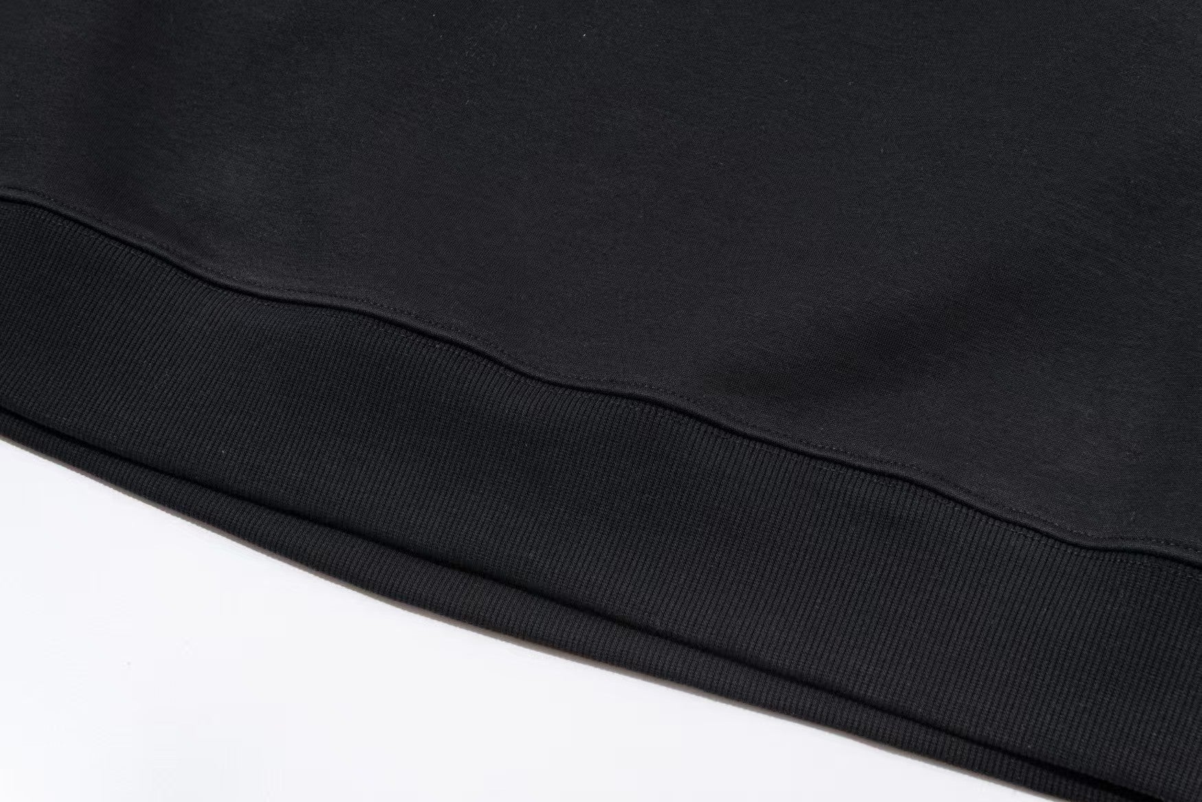 New embroidered round neck hoodie
