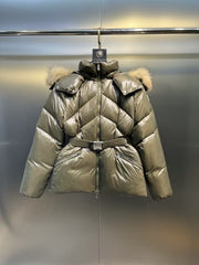 Short waist down jacket
