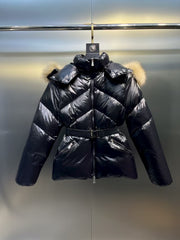 Short waist down jacket