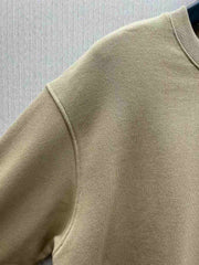 Letter printed round neck loose long sleeved sweatshirt