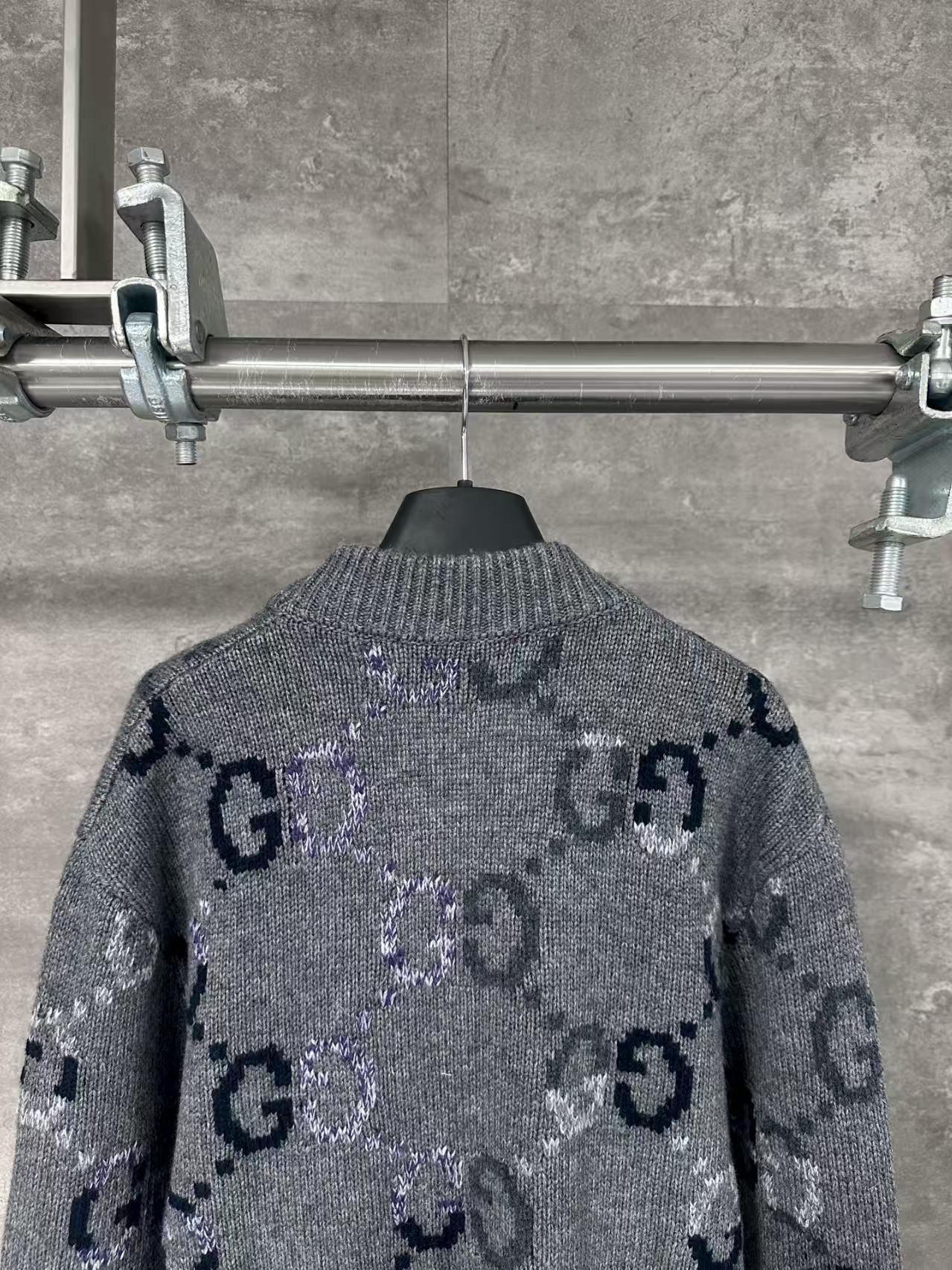 Gradient Knitted Cardigan