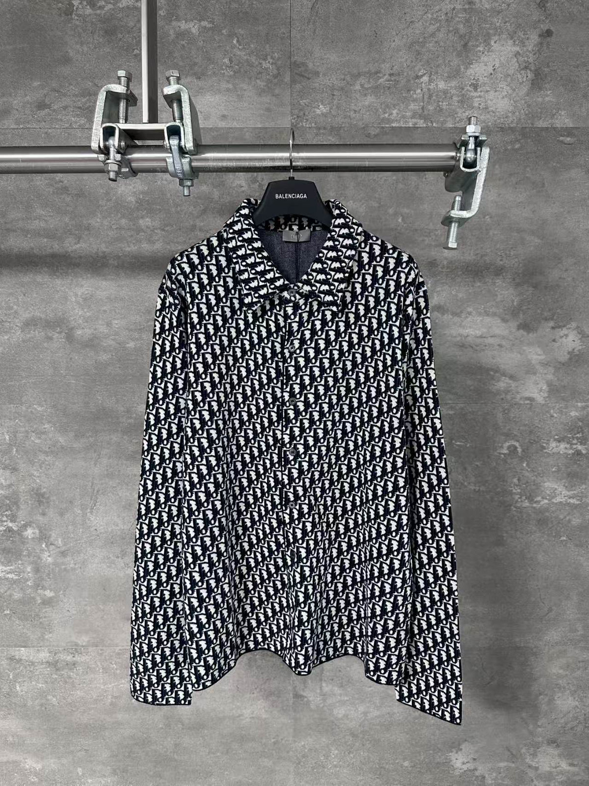 Vintage printed knitted shirt