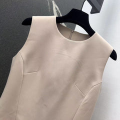 Puffy sleeveless dress