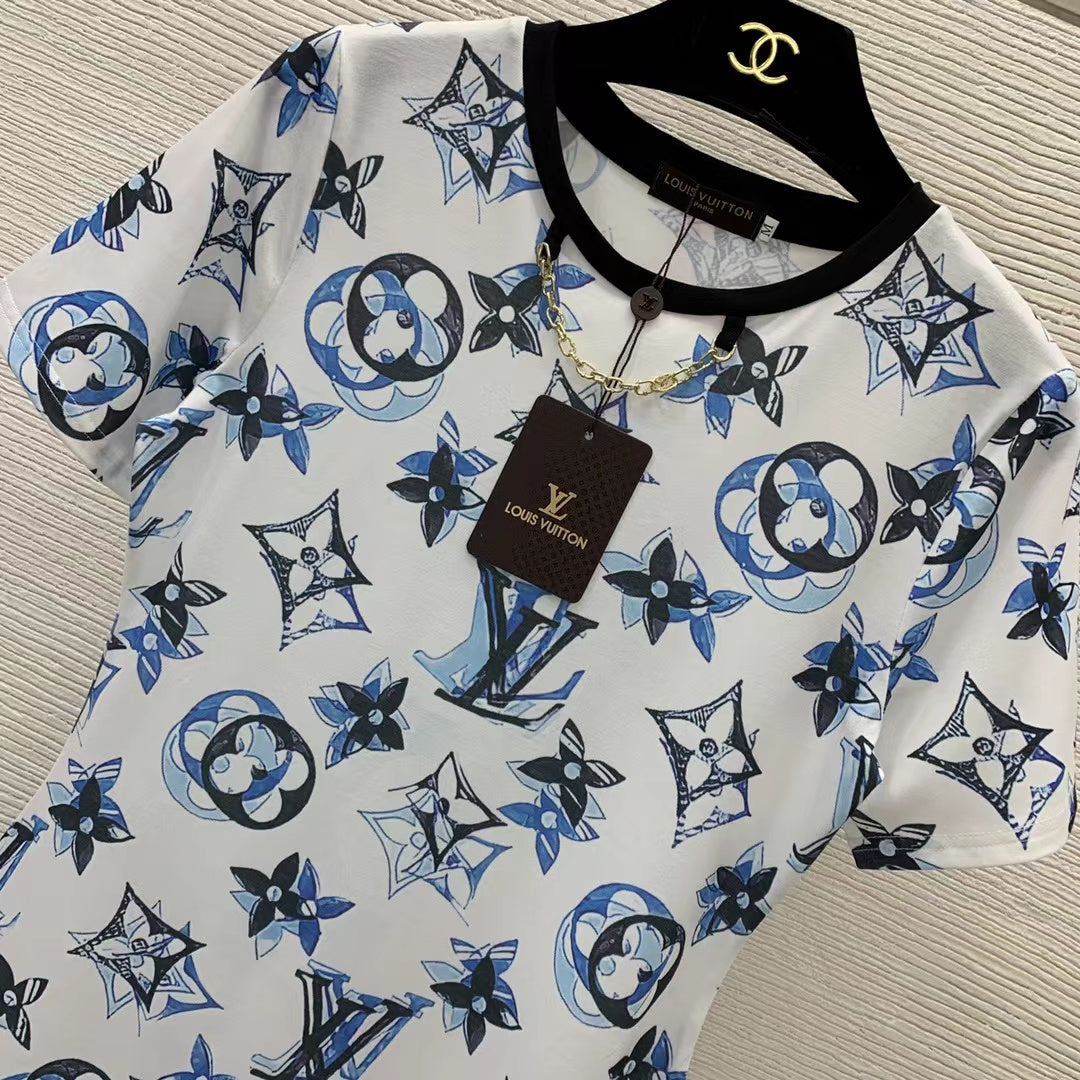 Slimming and slimming short sleeved dress
