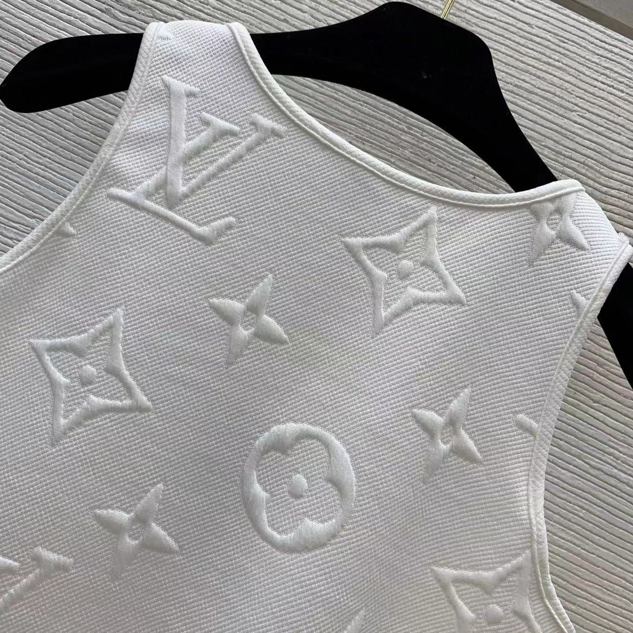 Sleeveless vest dress