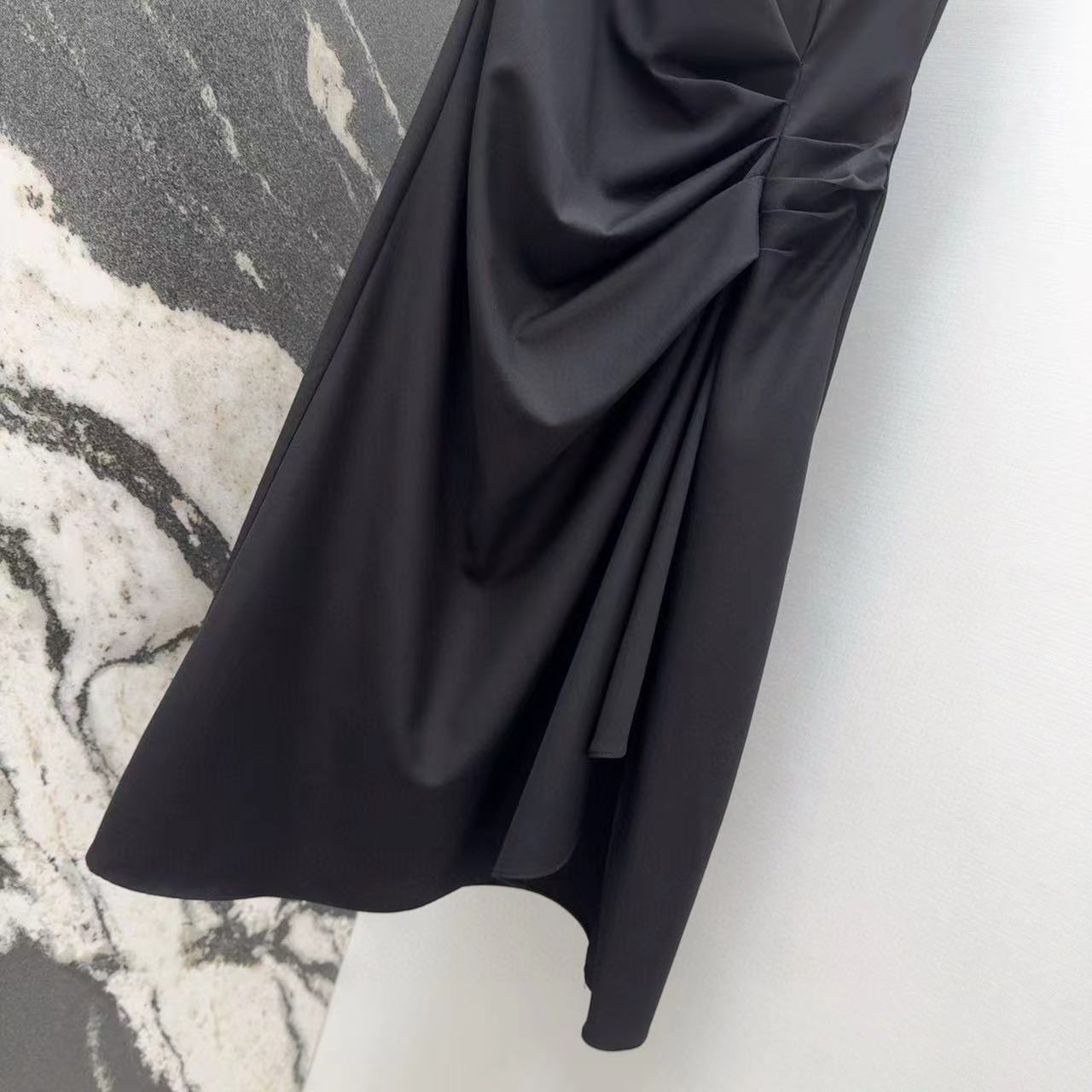 Wrinkled sleeveless vest dress