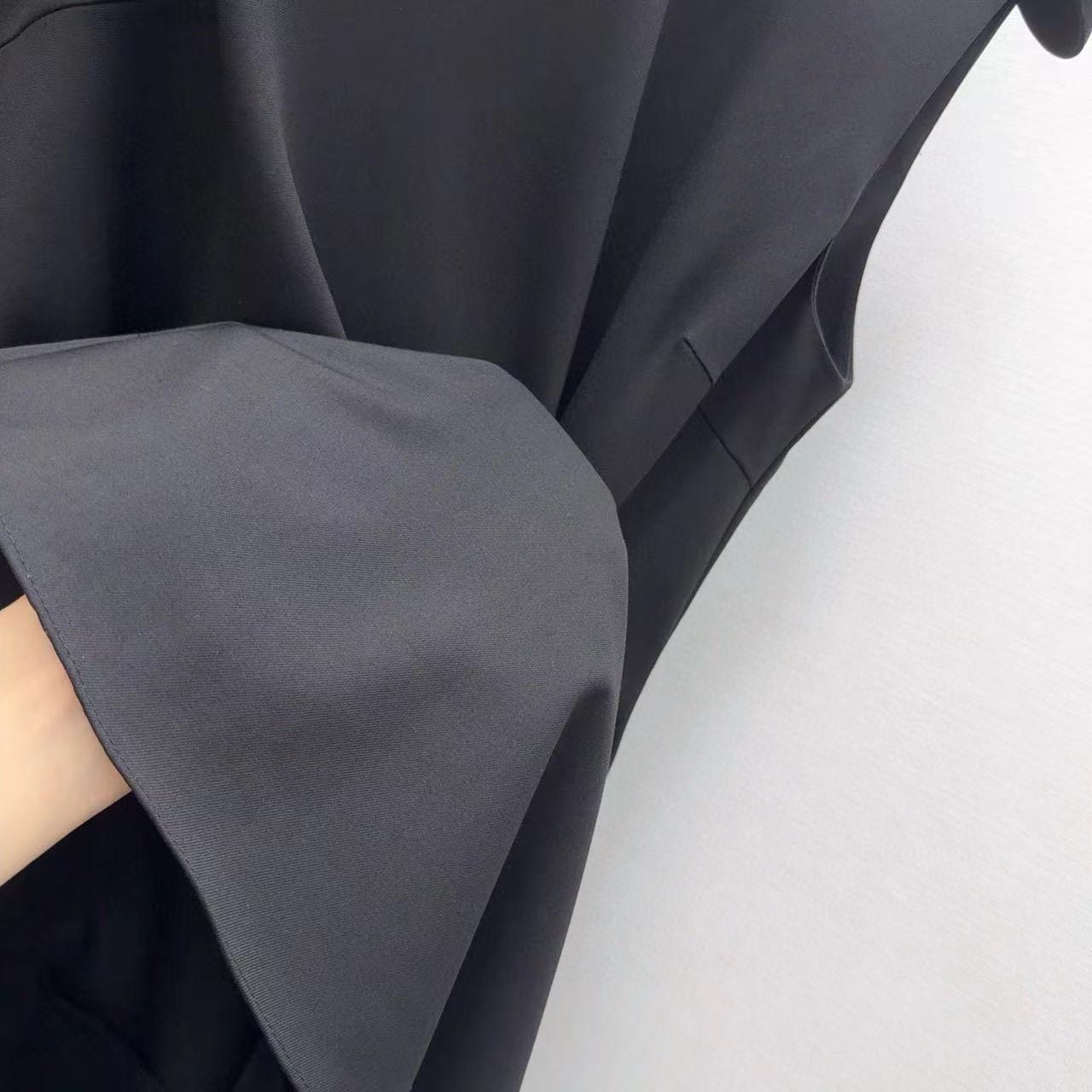Wrinkled sleeveless vest dress