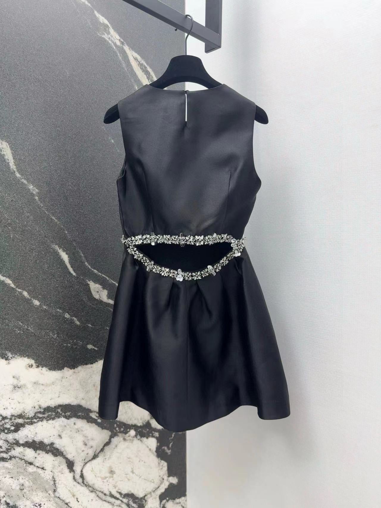 Sequined sleeveless dress