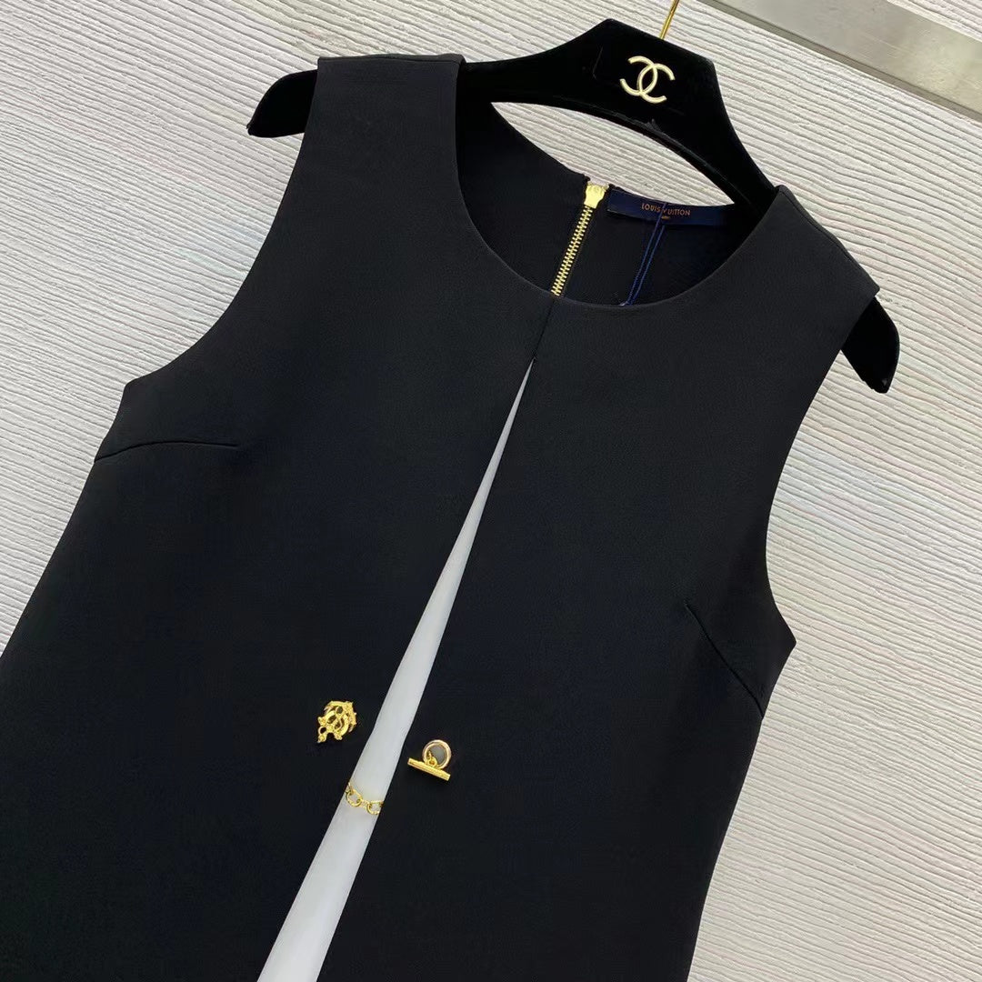 Chain buckle sleeveless vest dress