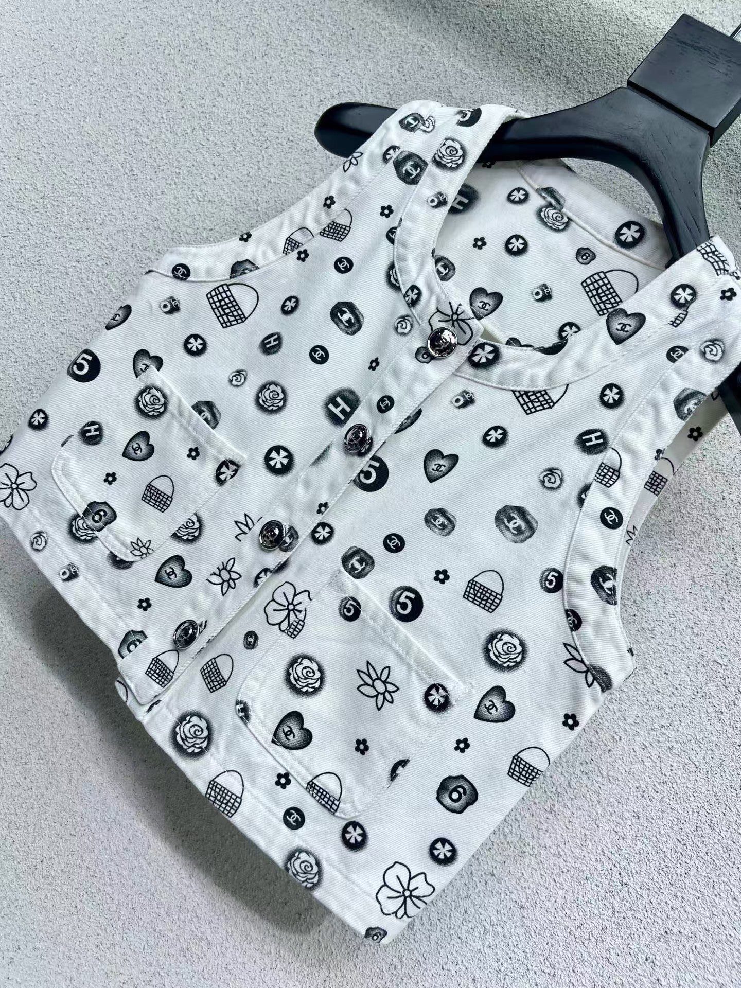 Xiaoxiangfeng Cowboy Vest