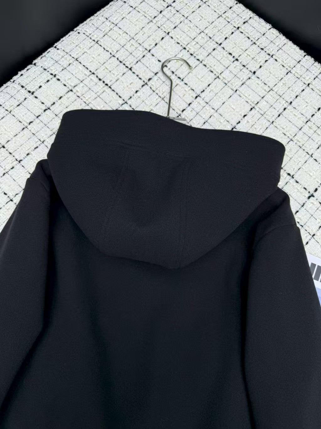 New hooded jacket for early autumn