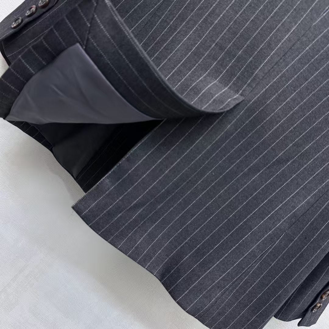 Spliced collar striped suit jacket