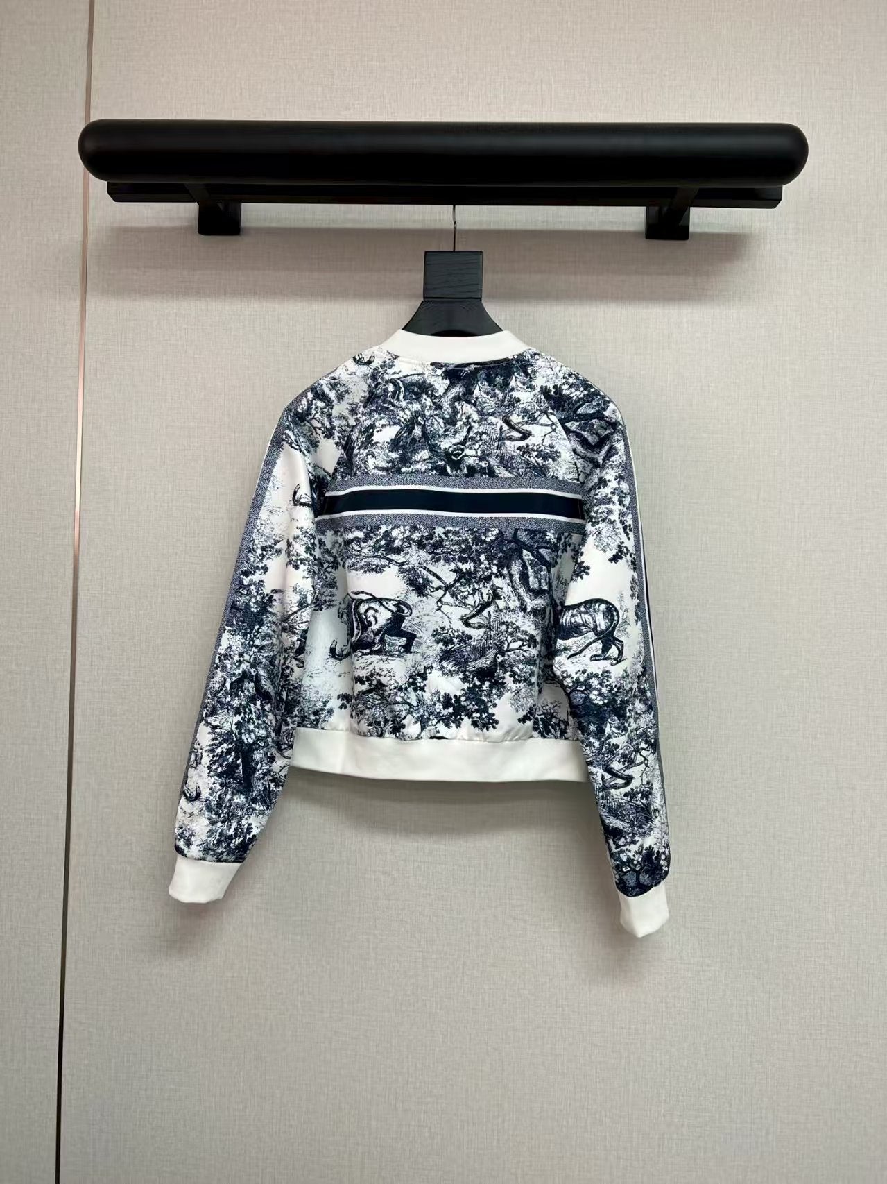 New autumn and winter baseball jacket
