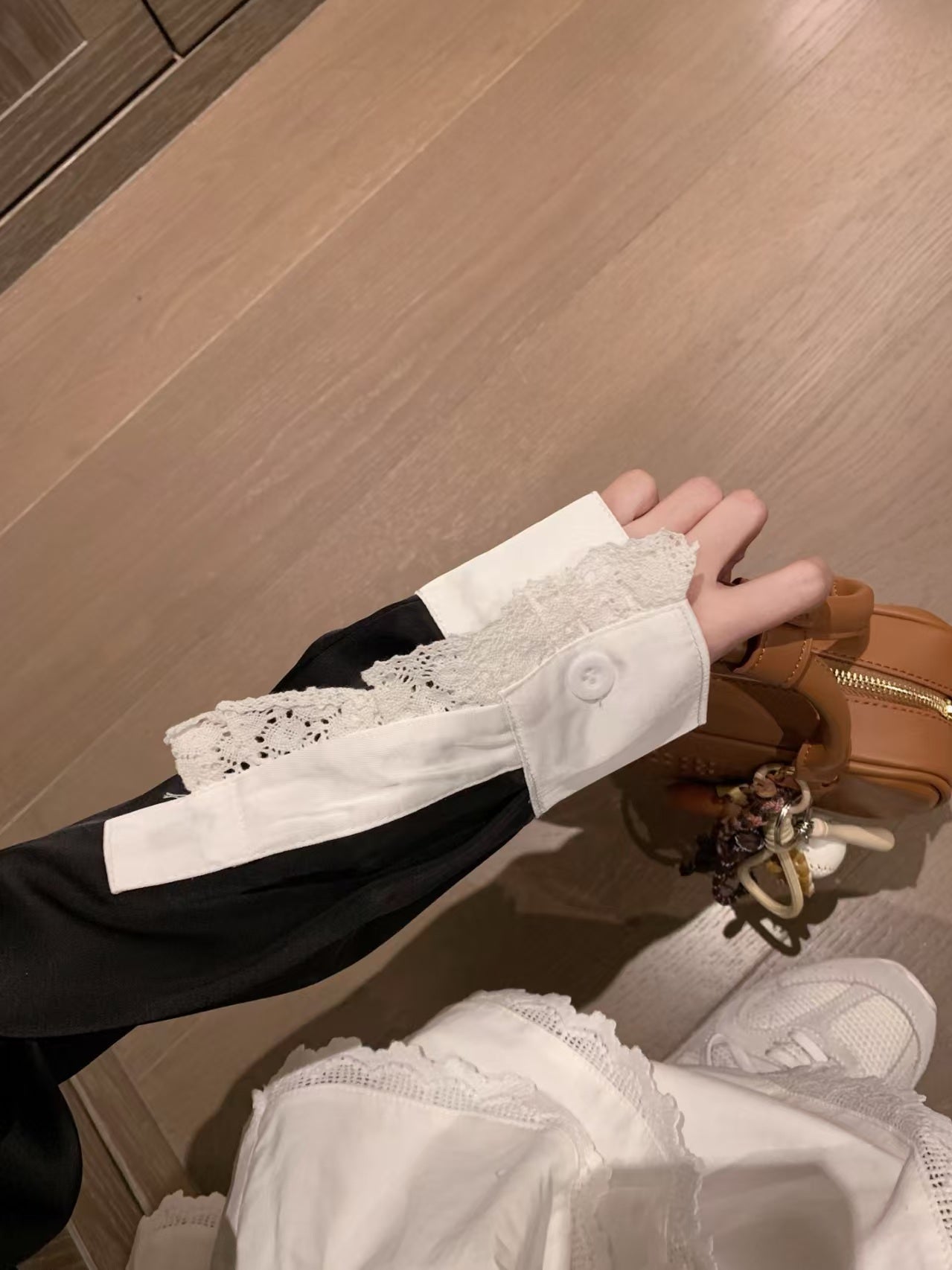 Summer new lace patchwork shirt