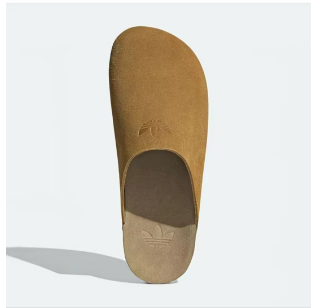 Classic men's and women's suede slippers