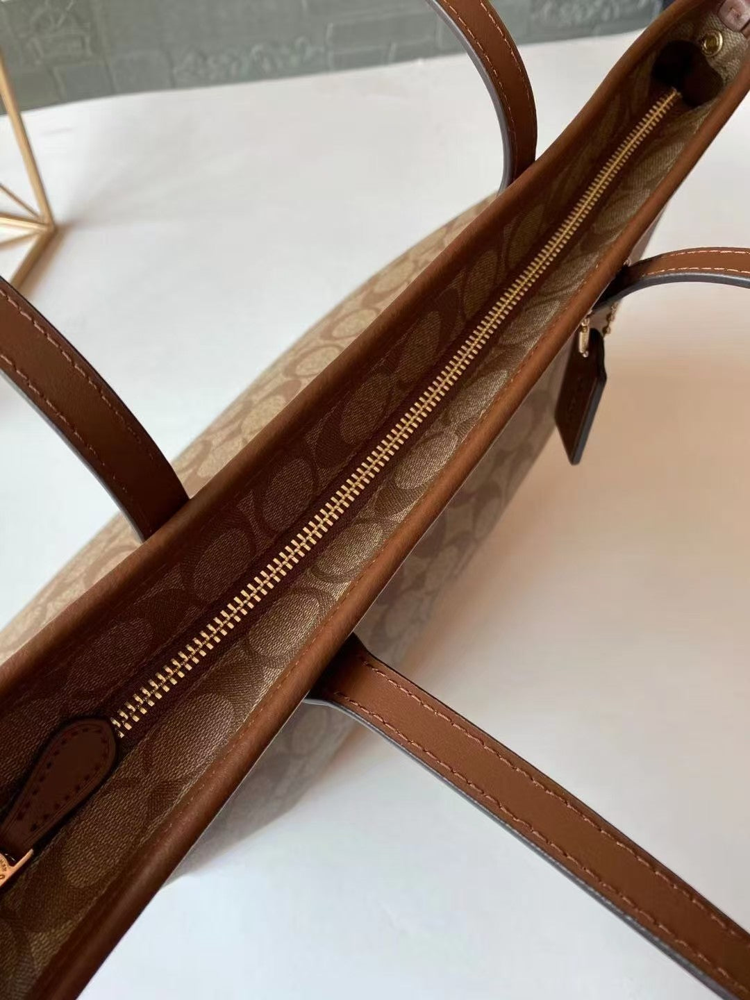 Shoulder bag, large capacity mommy bag