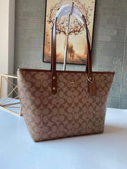 Shoulder bag, large capacity mommy bag