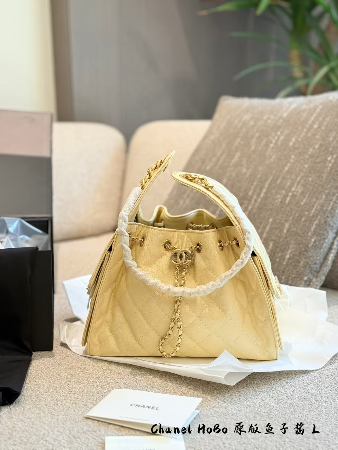 New ladies' bag