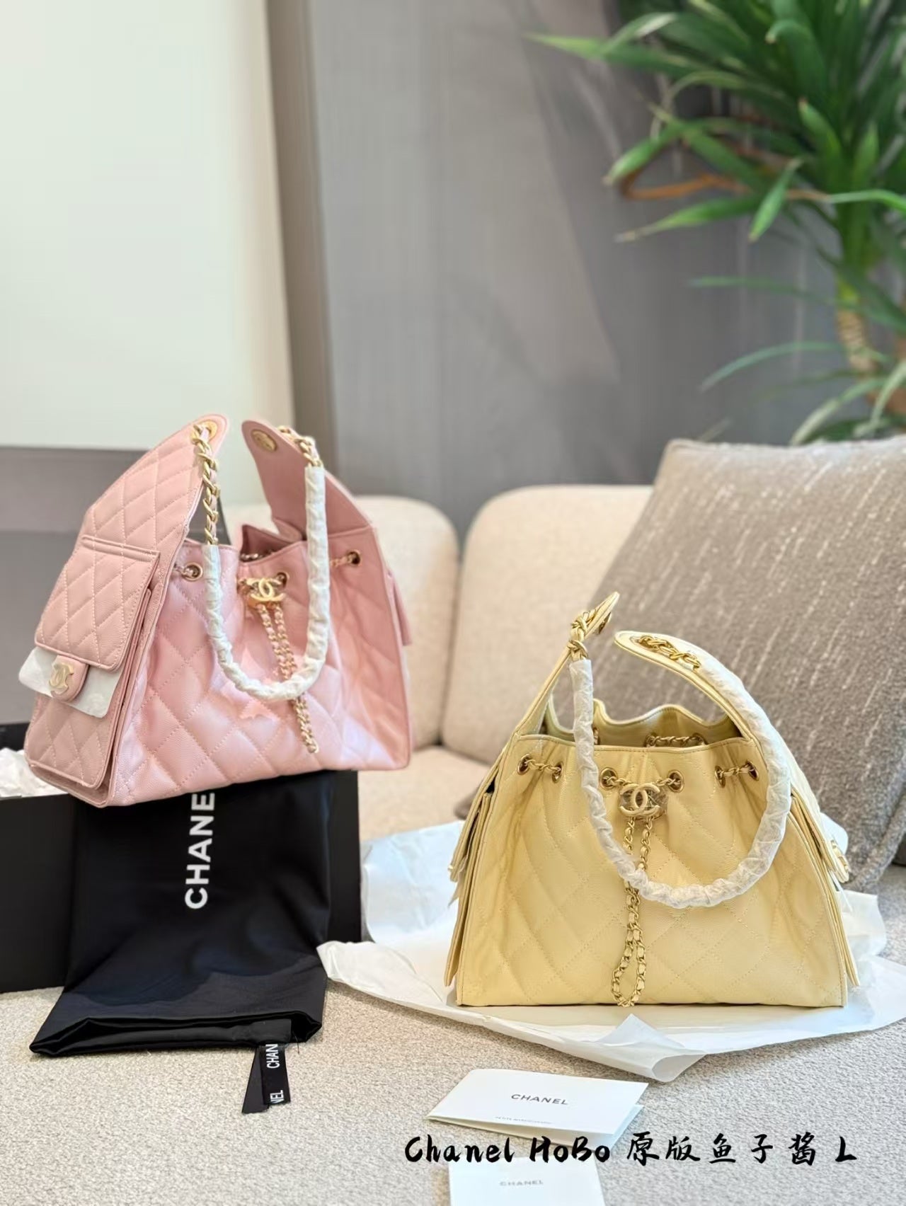 New ladies' bag