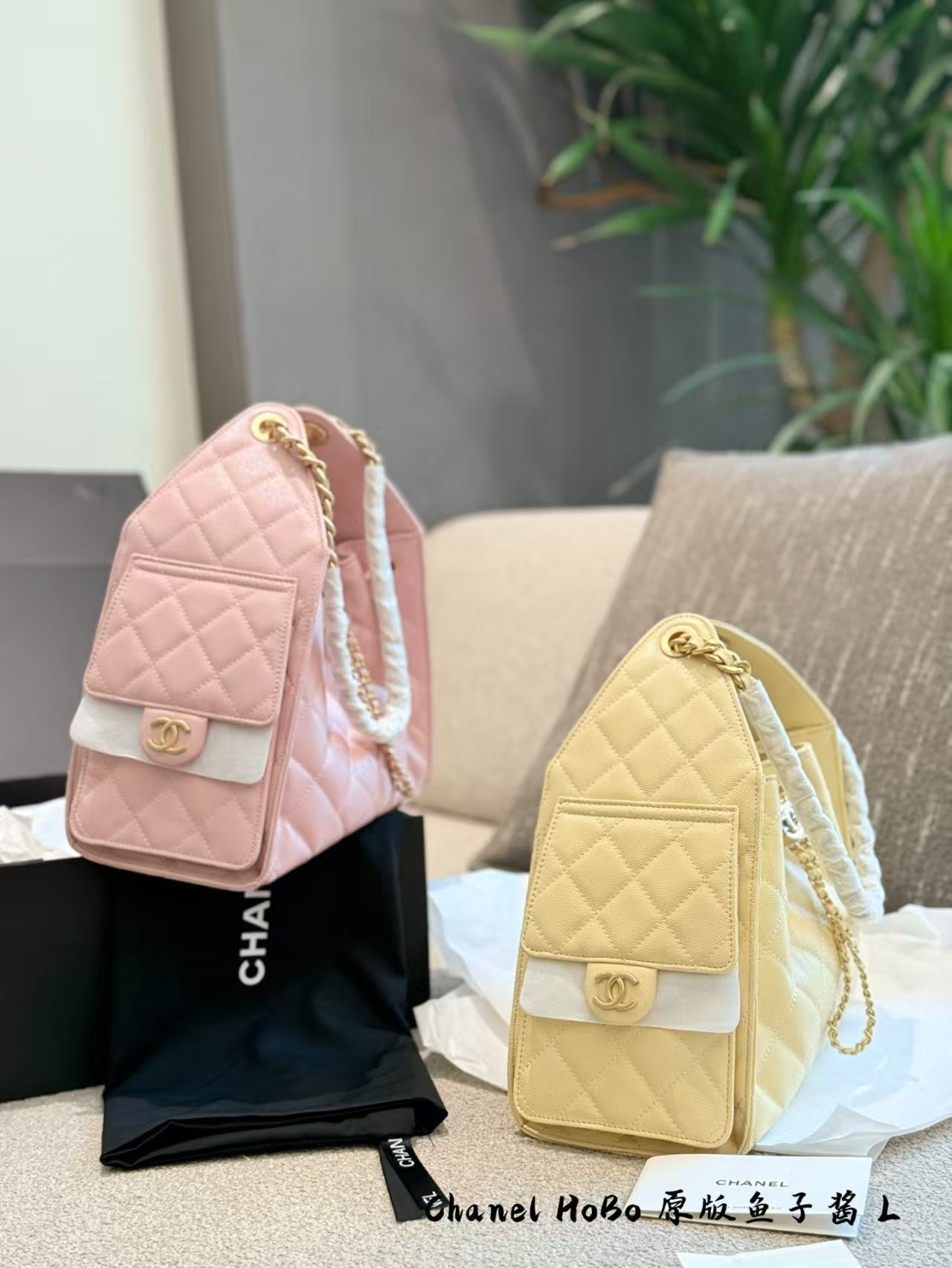 New ladies' bag