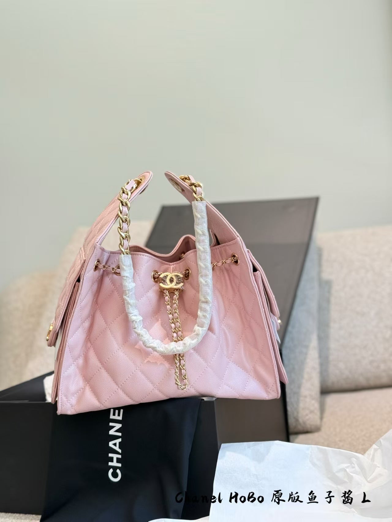 New ladies' bag
