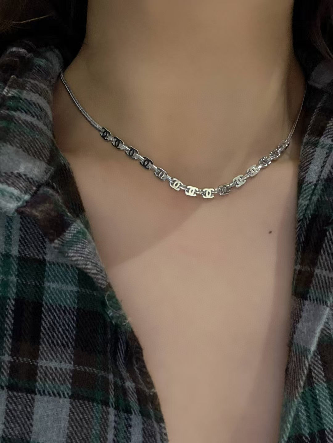 New clavicle chain