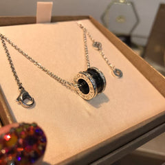 Black ceramic pendant collarbone chain