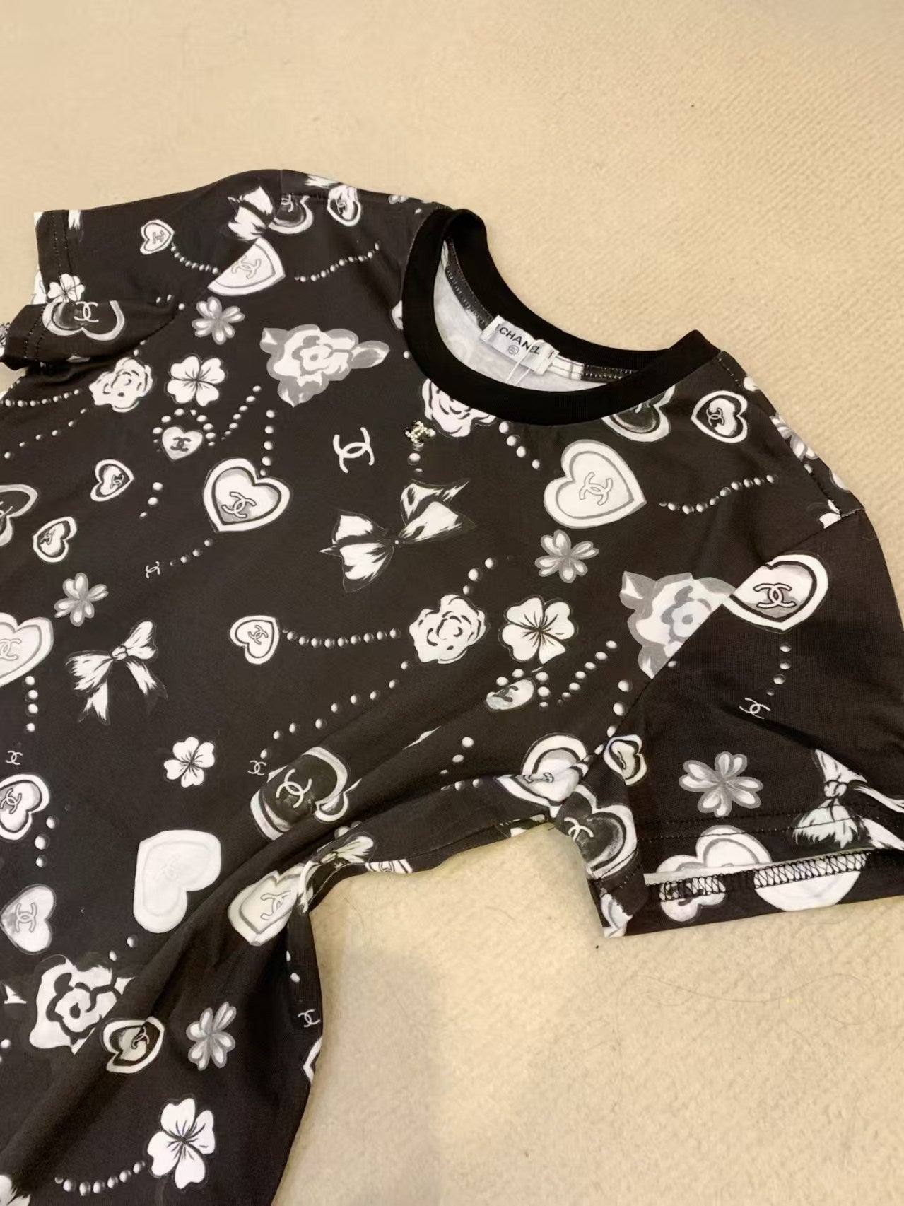 New round neck short shirt