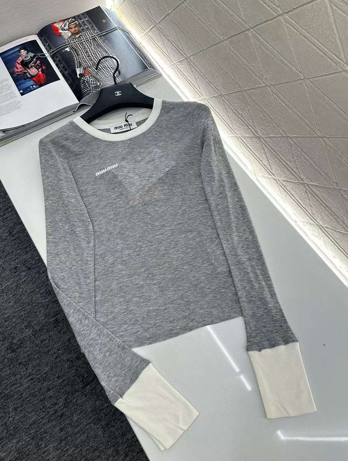 New letter base shirt