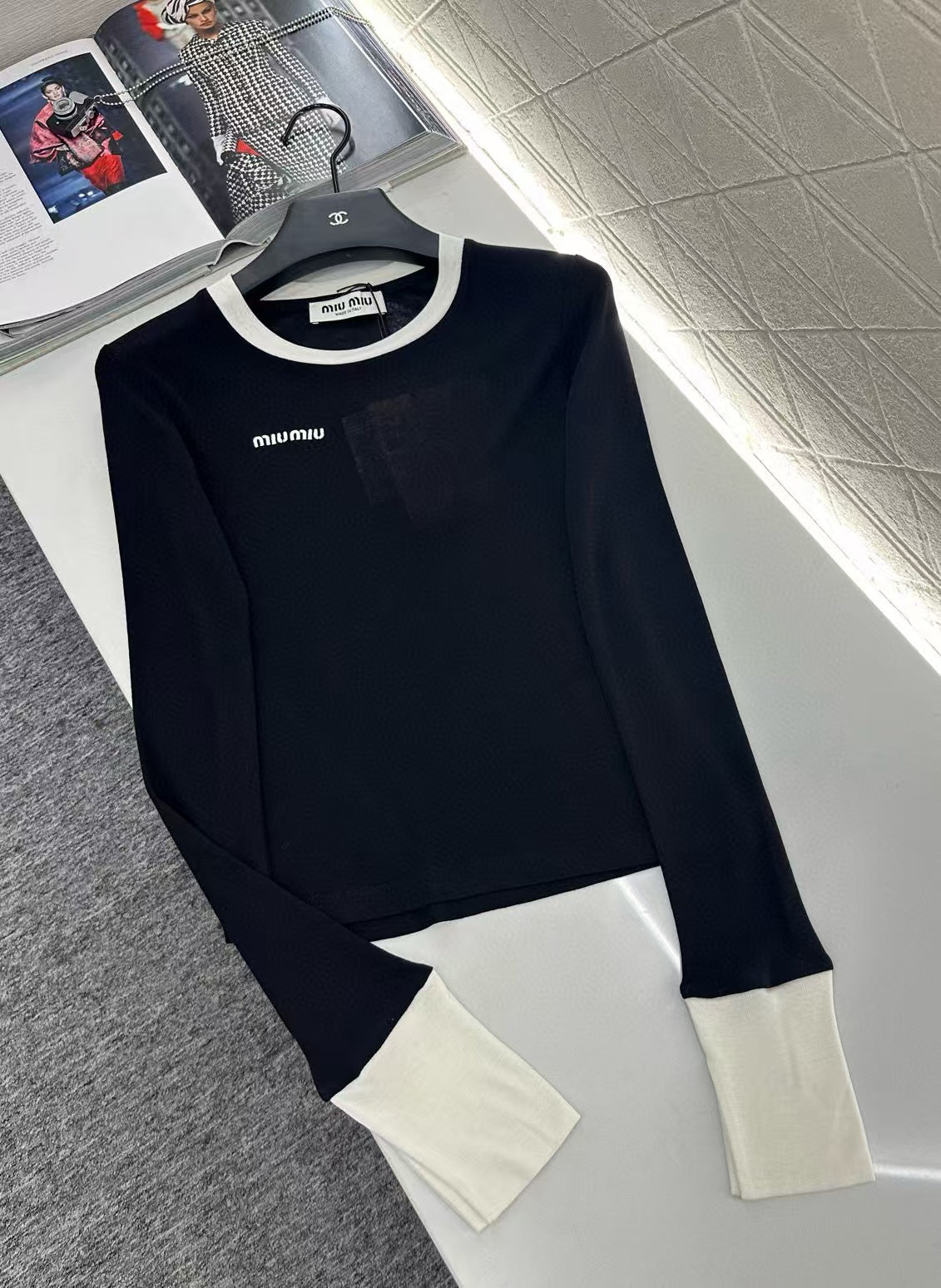 New letter base shirt