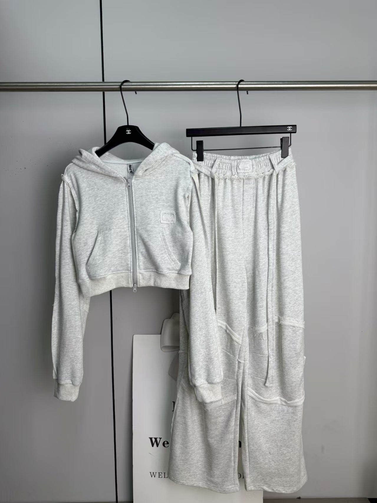 New casual suit
