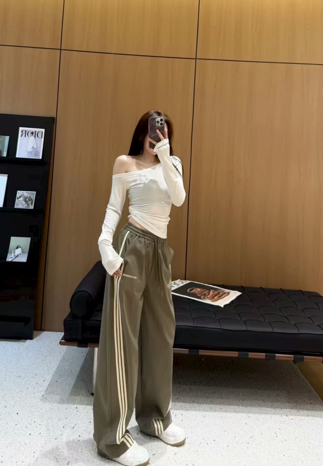 Leisure sports pants