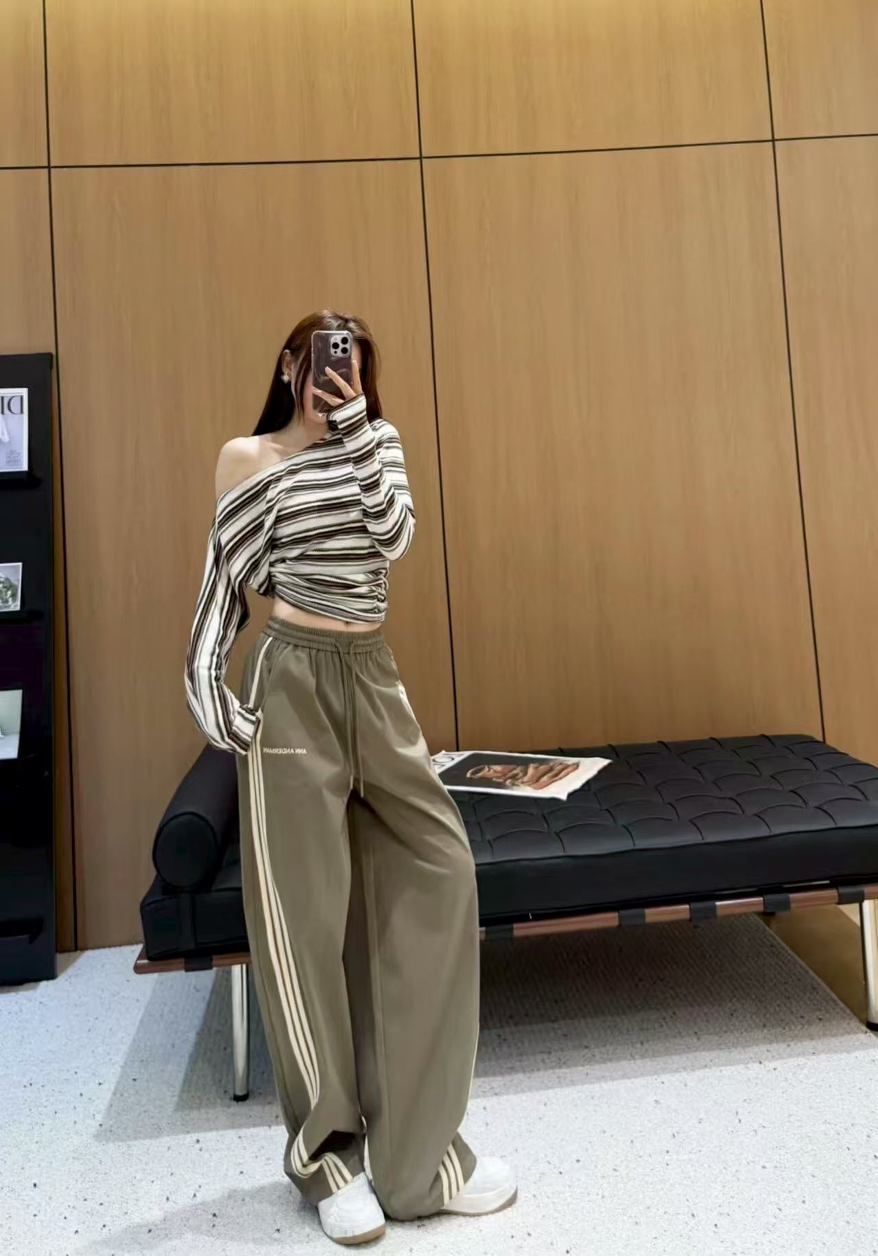 Leisure sports pants