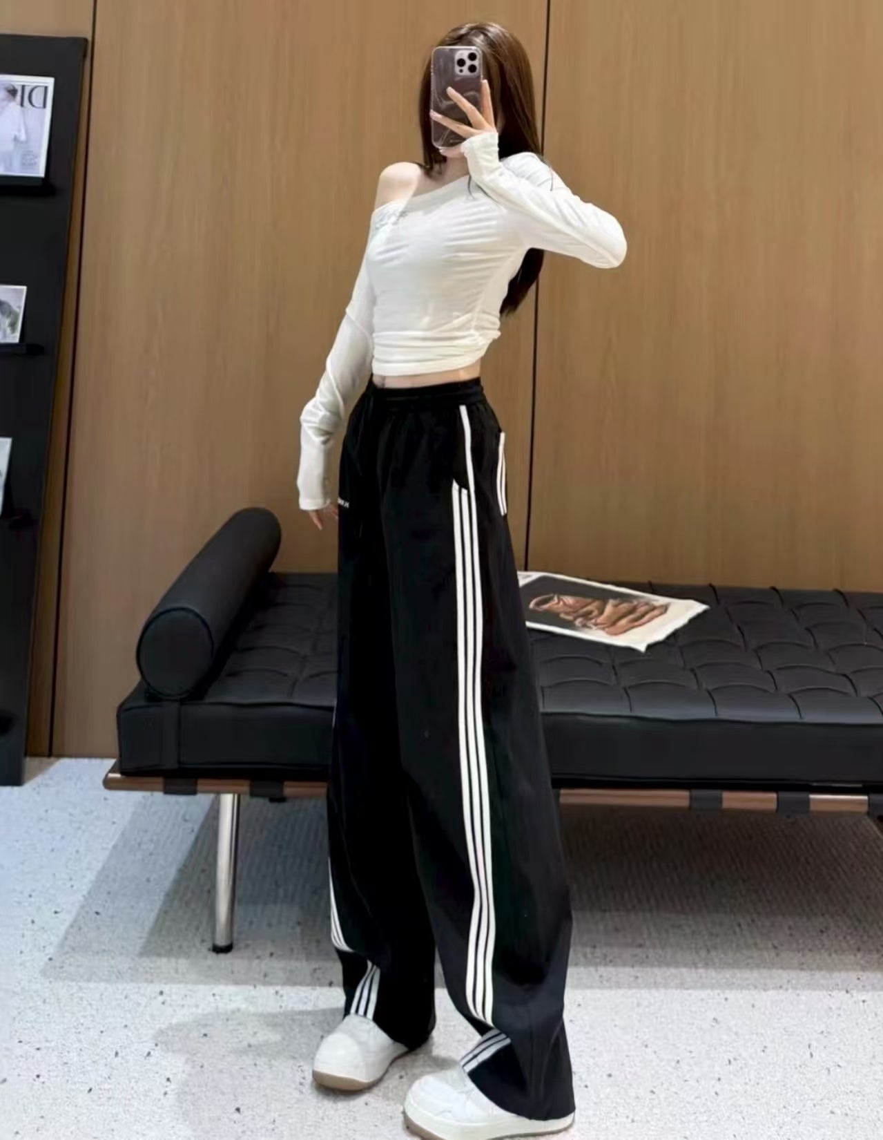 Leisure sports pants
