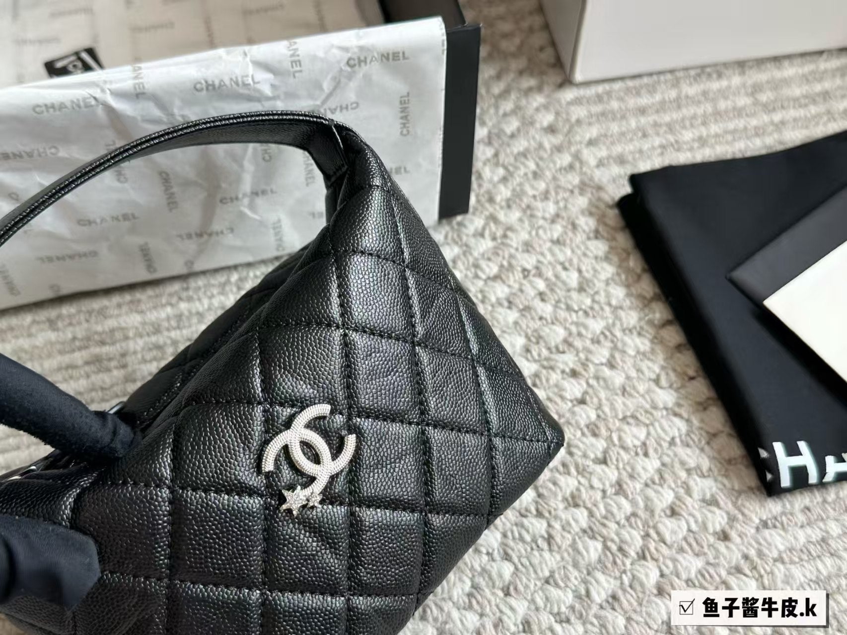 Classic chain lunch box bag