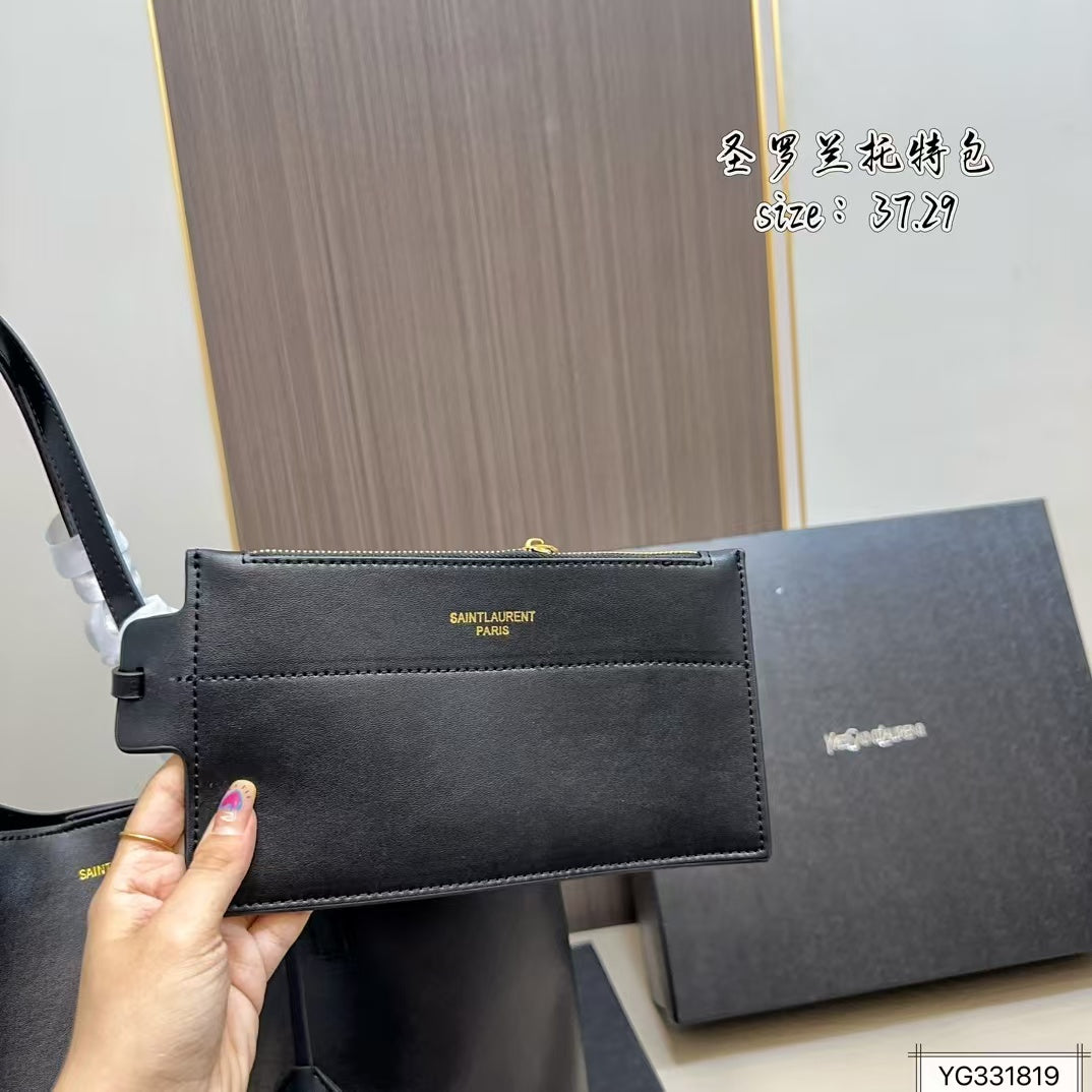 Leisure versatile bag