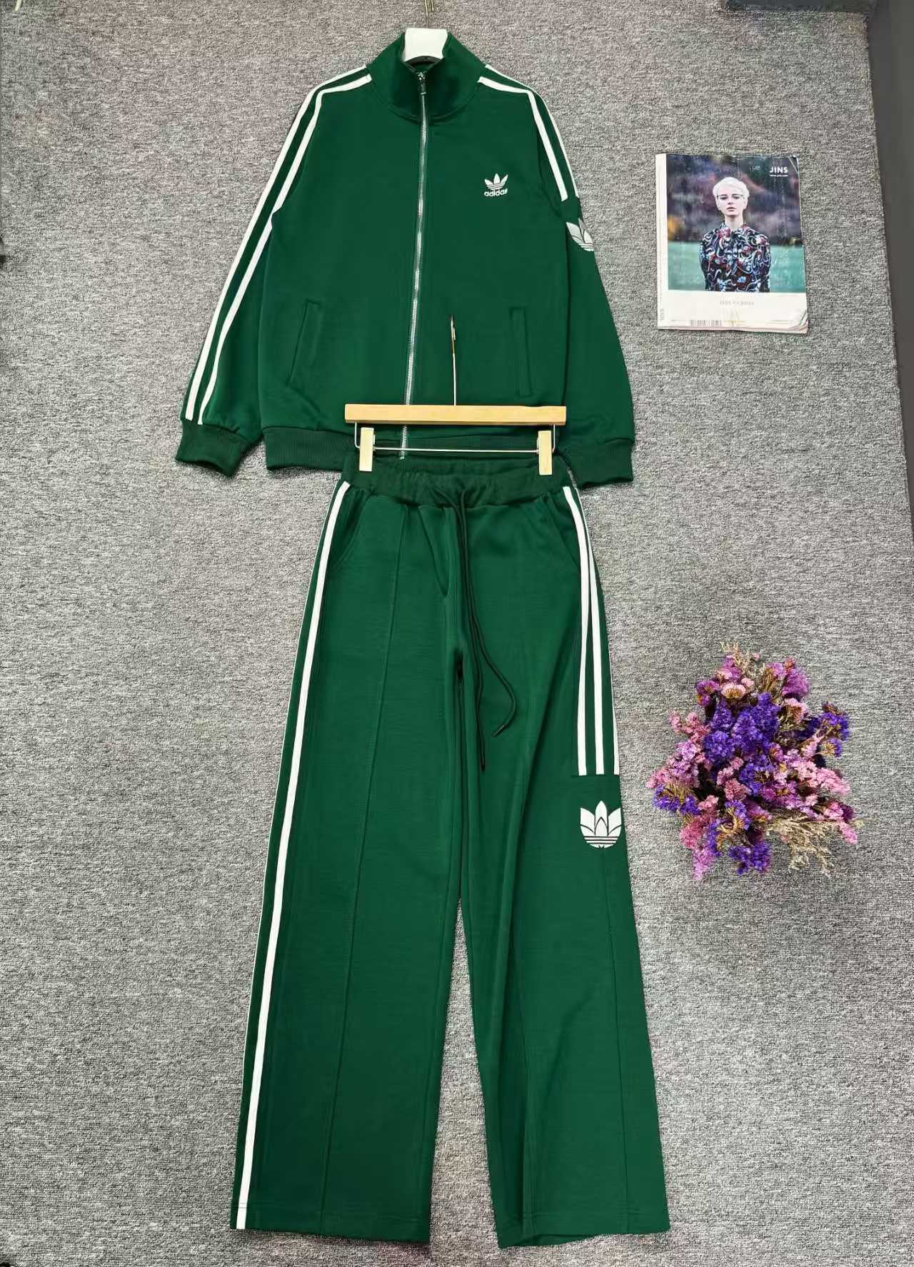 Sweatshirt casual suit