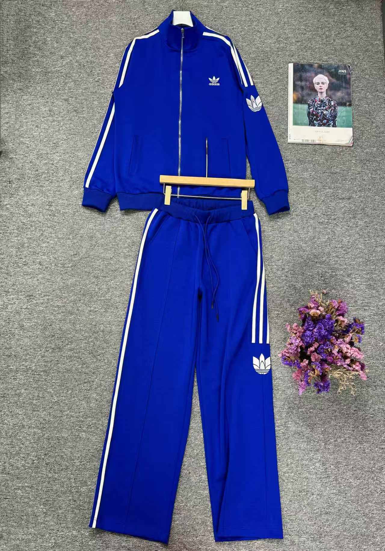 Sweatshirt casual suit