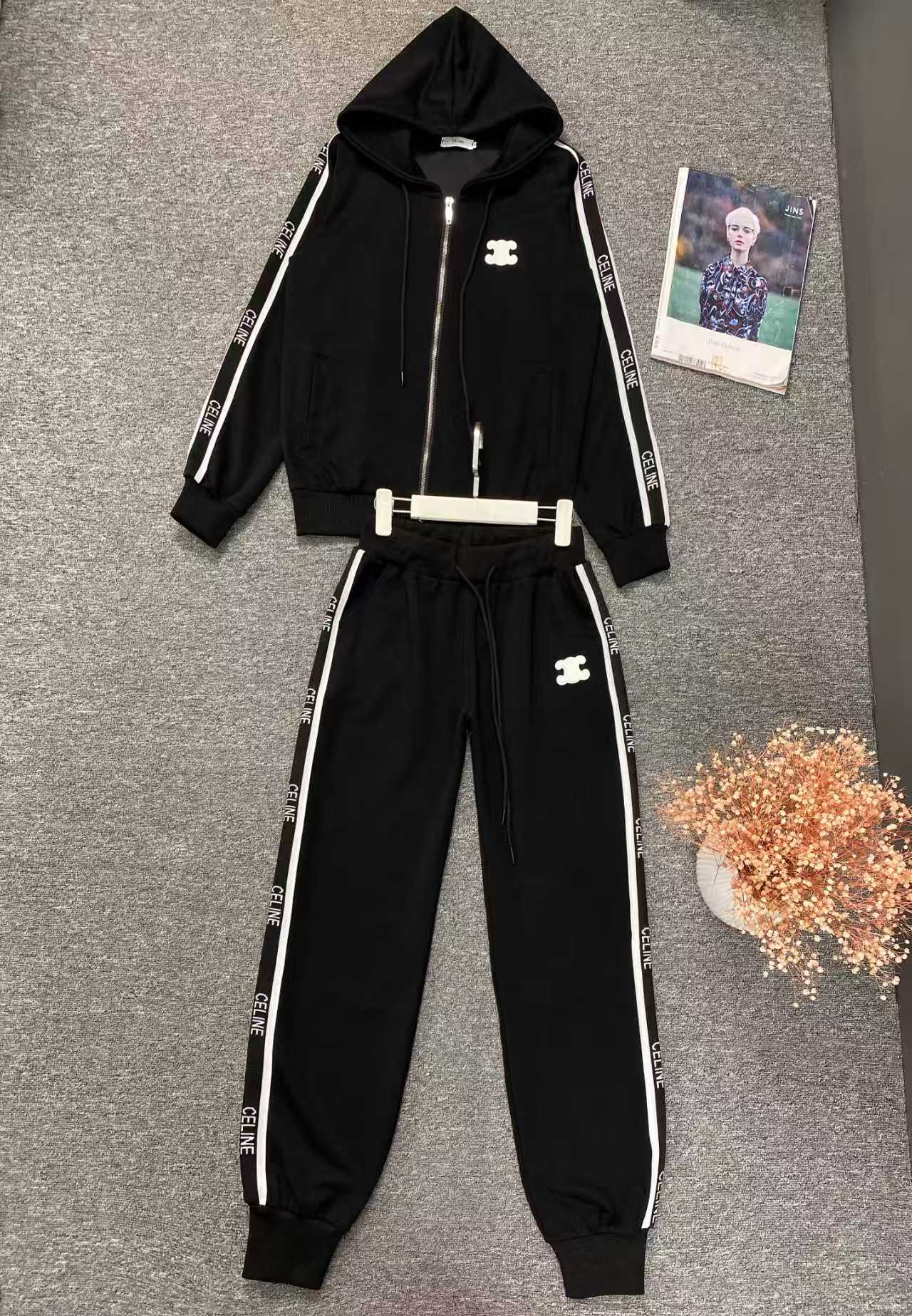 Sweatshirt casual suit 1