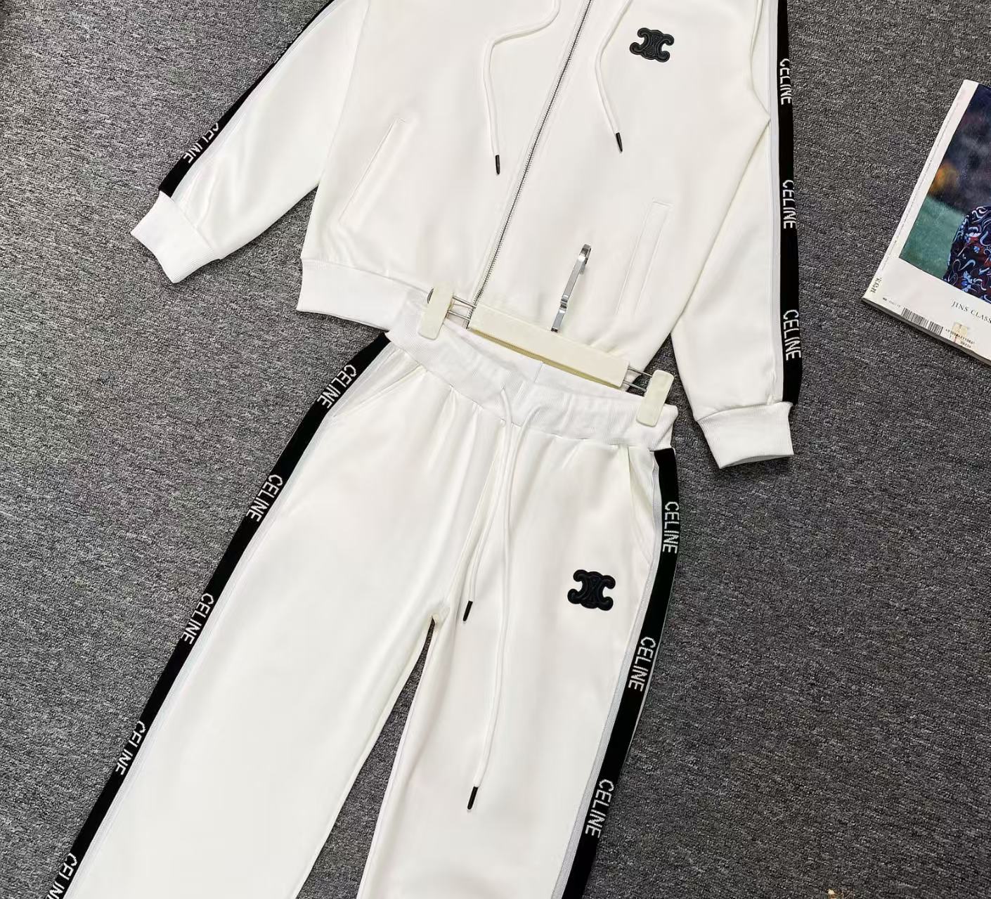 Sweatshirt casual suit 1