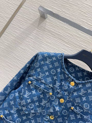 New classic denim jacket