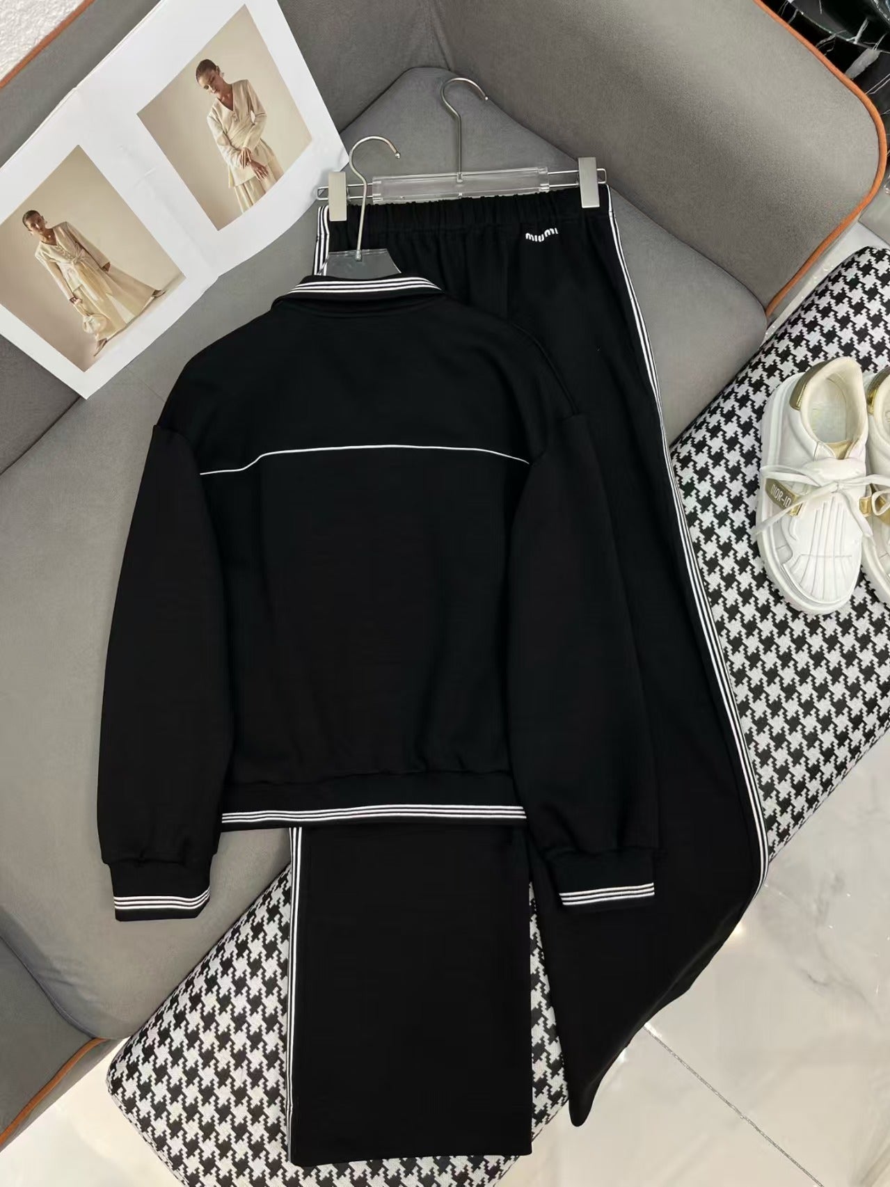 New jacket jacket ➕ Wide leg pants set