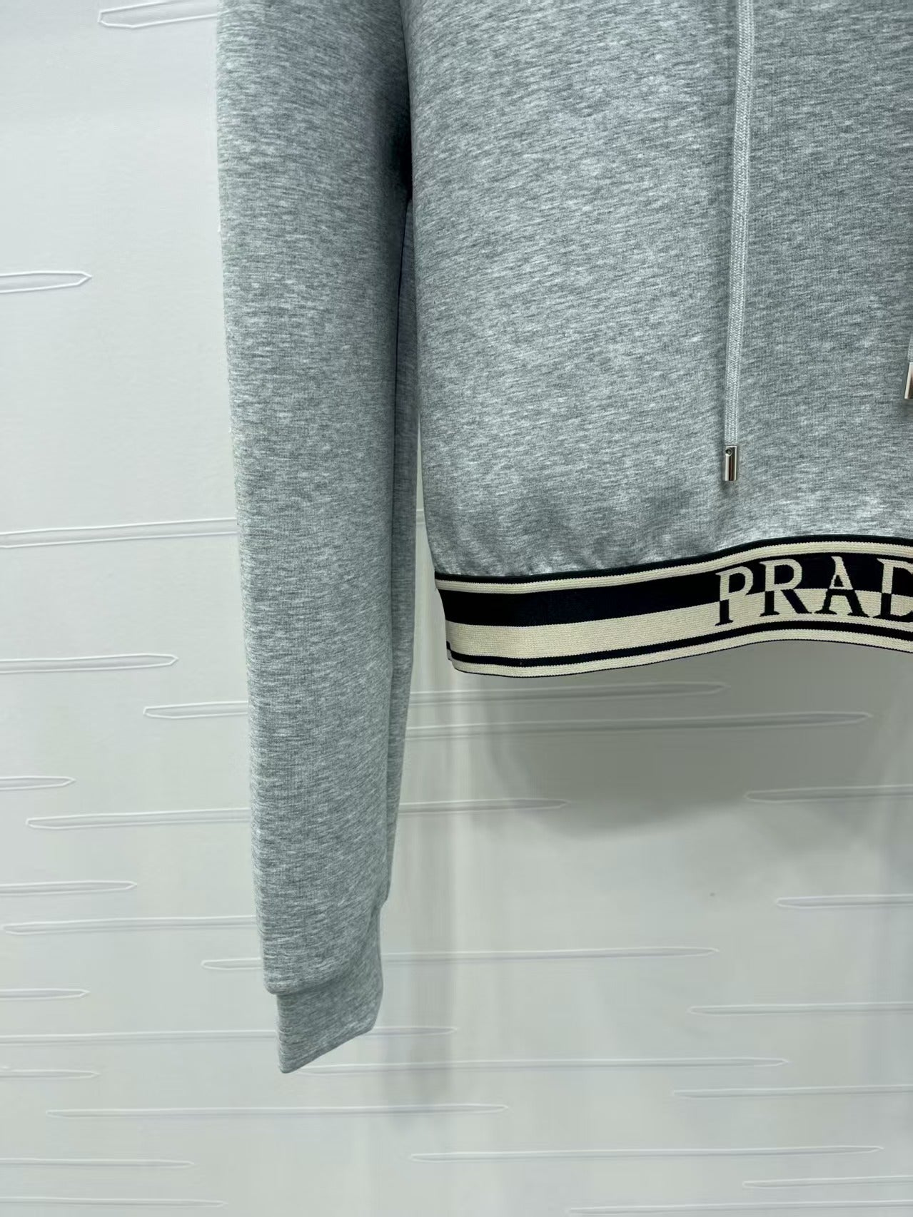 Ribbon hooded sweatshirt and pants set
