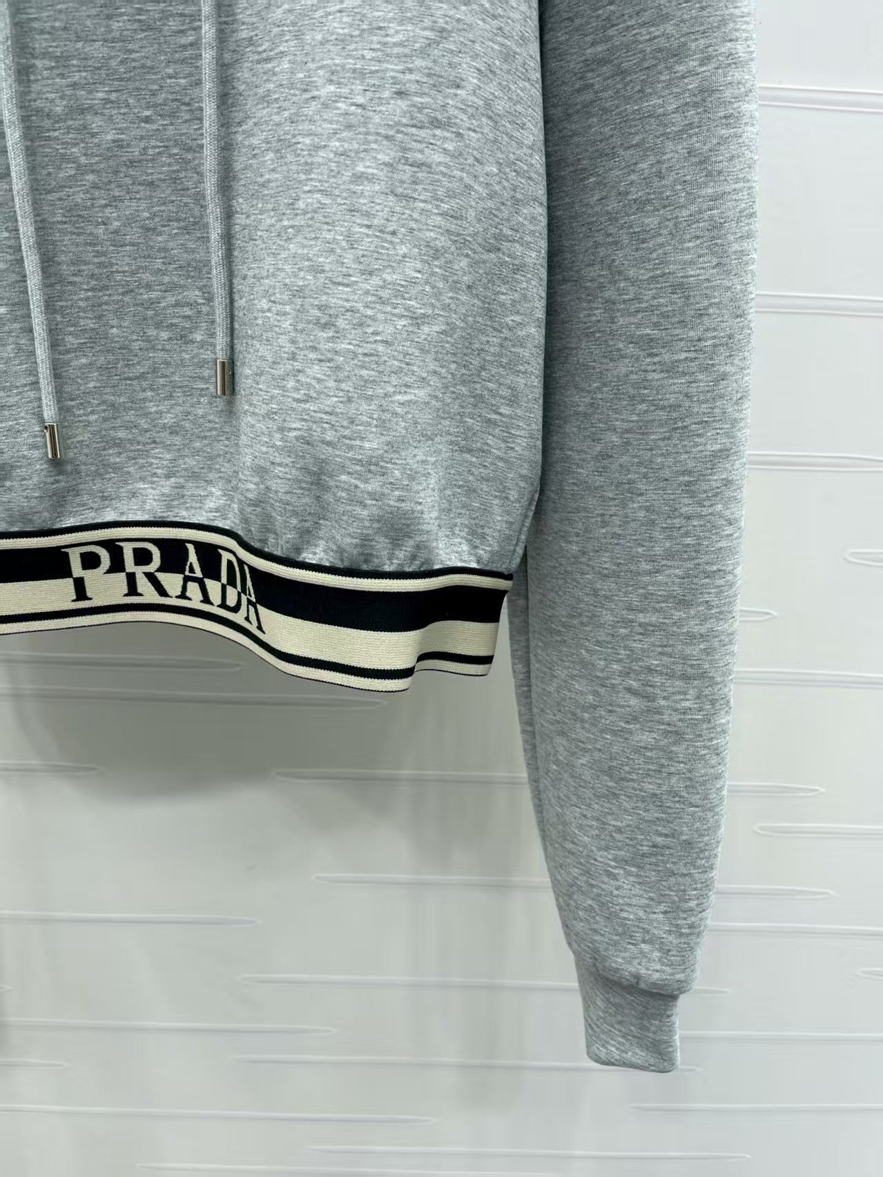 Ribbon hooded sweatshirt and pants set