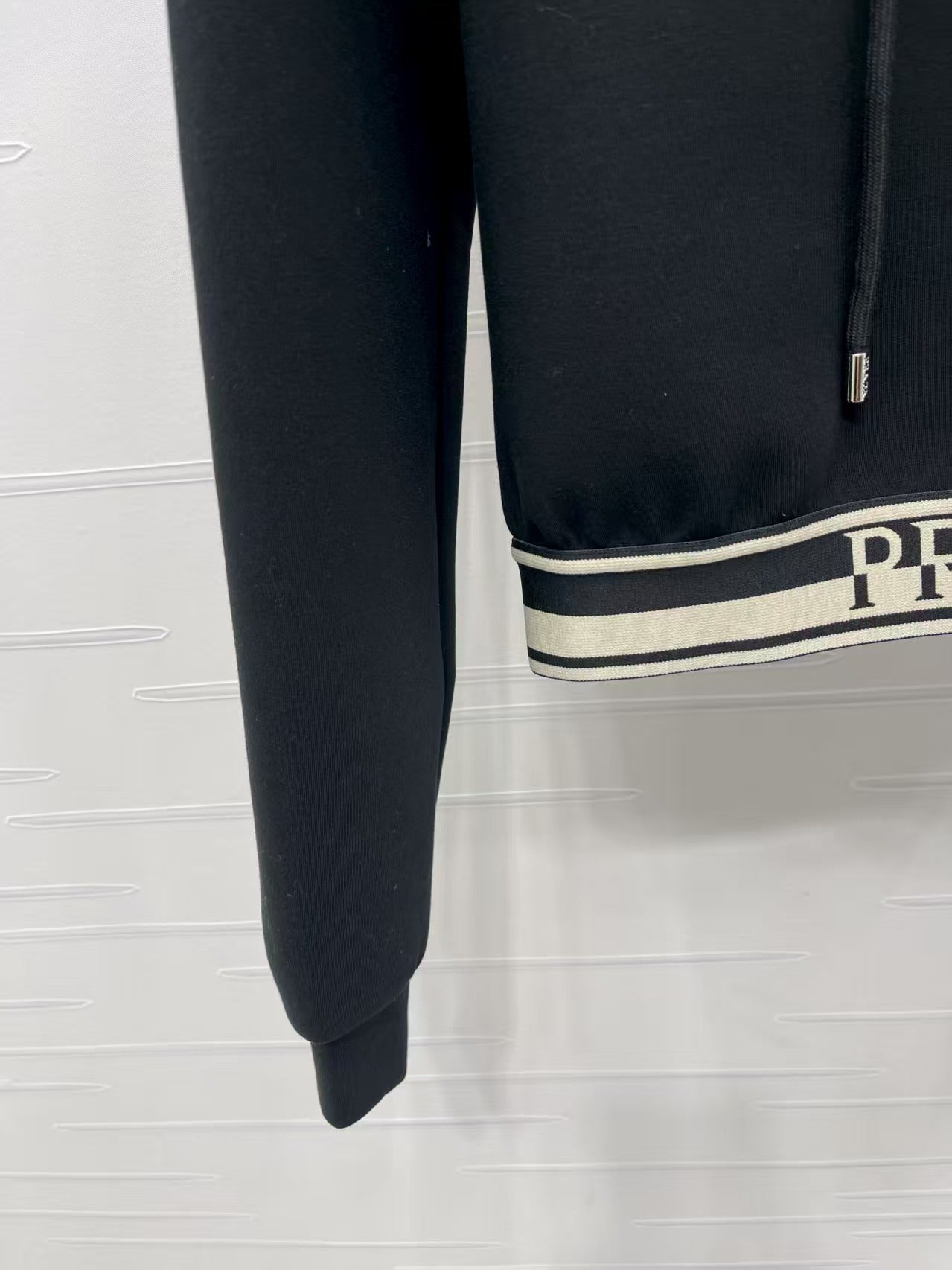 Ribbon hooded sweatshirt and pants set