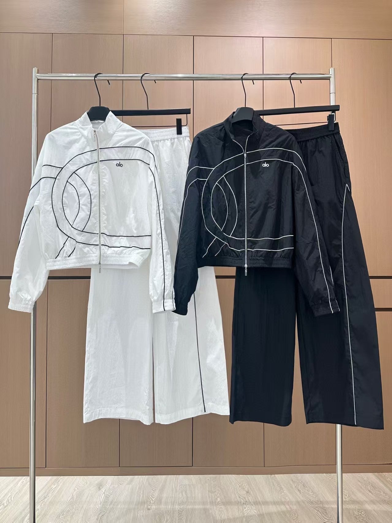Trendy Sports Fashion Set