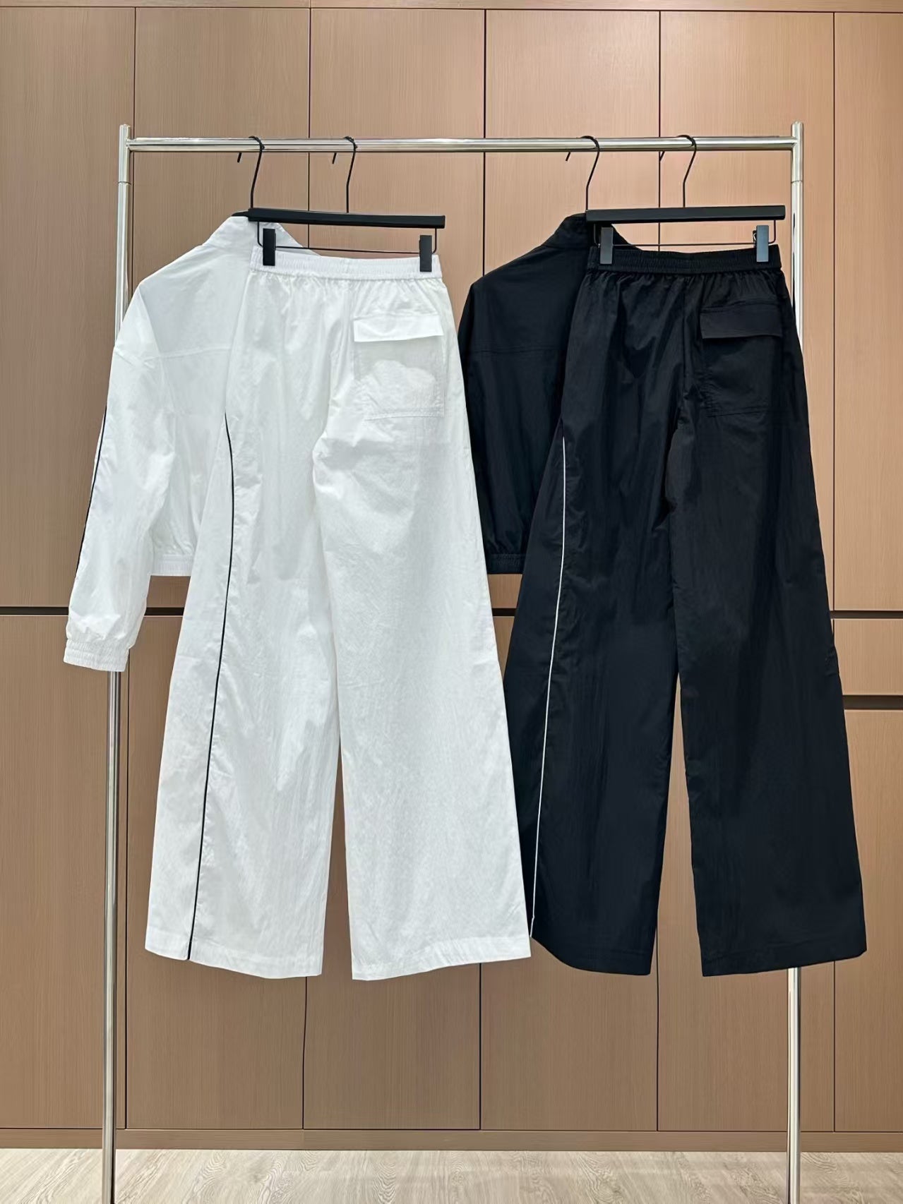 Trendy Sports Fashion Set