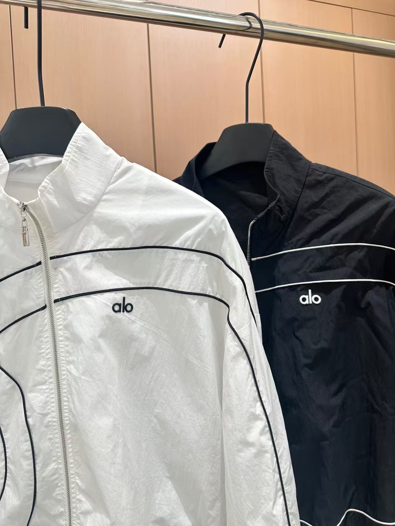 Trendy Sports Fashion Set