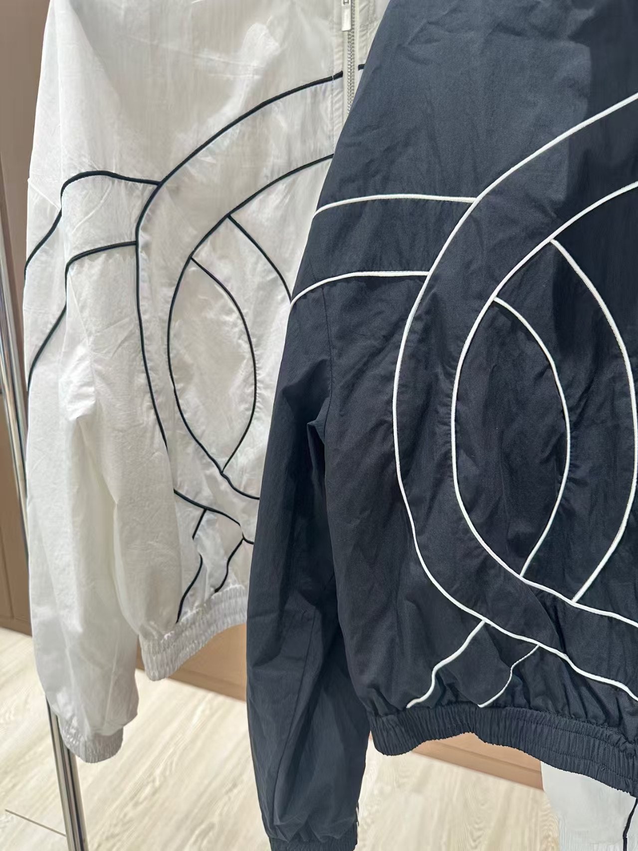 Trendy Sports Fashion Set
